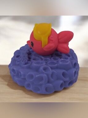 NEW IN BAG McDonald's Happy Meal Littlest Squinkies Fish Toy 2012